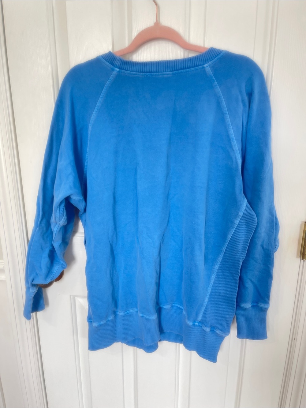 Zenana Pigment Dyed French Terry Crewneck Size Med Pullover Sweatshirt  Pocket - Picture 6 of 8